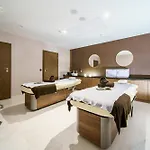 Elements 4*