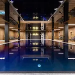 Lägenhetshotell Elements 4*