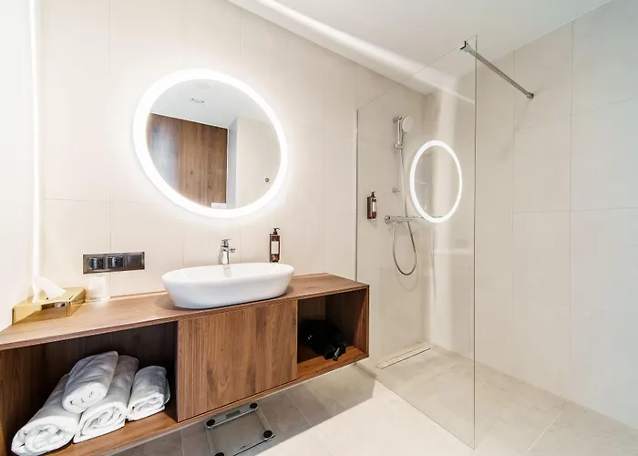 Elements Aparthotel 4*